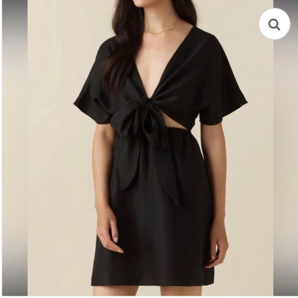 VETTA Convertible Wrap Mini Dress Black Size M NWT